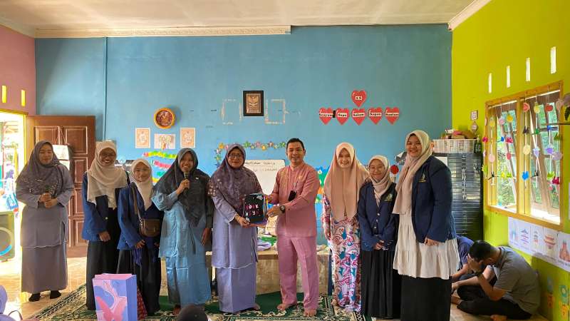 Prodi PIAUD STAIN Kepri Serahkan APE Inovatif: Wujud Nyata Dukungan Pendidikan Anak Usia Dini