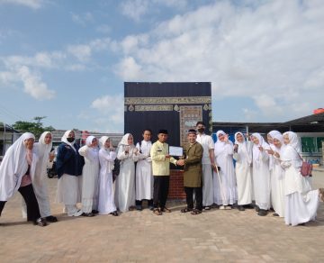Integrasi Nilai Ibadah: Mahasiswa PIAUD STAIN SAR Kepri Laksanakan Praktik Manasik di Masjid Sabilurrosyad