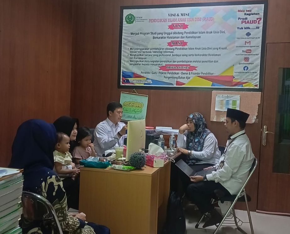 Prodi PIAUD STAIN Sultan Abdurrahman Gelar Rapat Evaluasi Perkuliahan dan Persiapan Re-Akreditasi