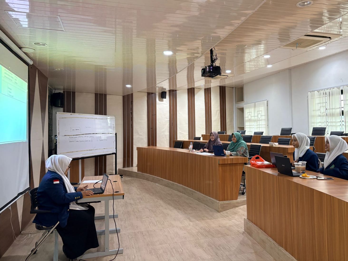 SEMINAR HASIL ASISTENSI MENGAJAR PIAUD STAIN SAR KEPRI: MAHASISWA PAPARKAN CAPAIAN DAN REFLEKSI PEMBELAJARAN DI SEKOLAH MITRA