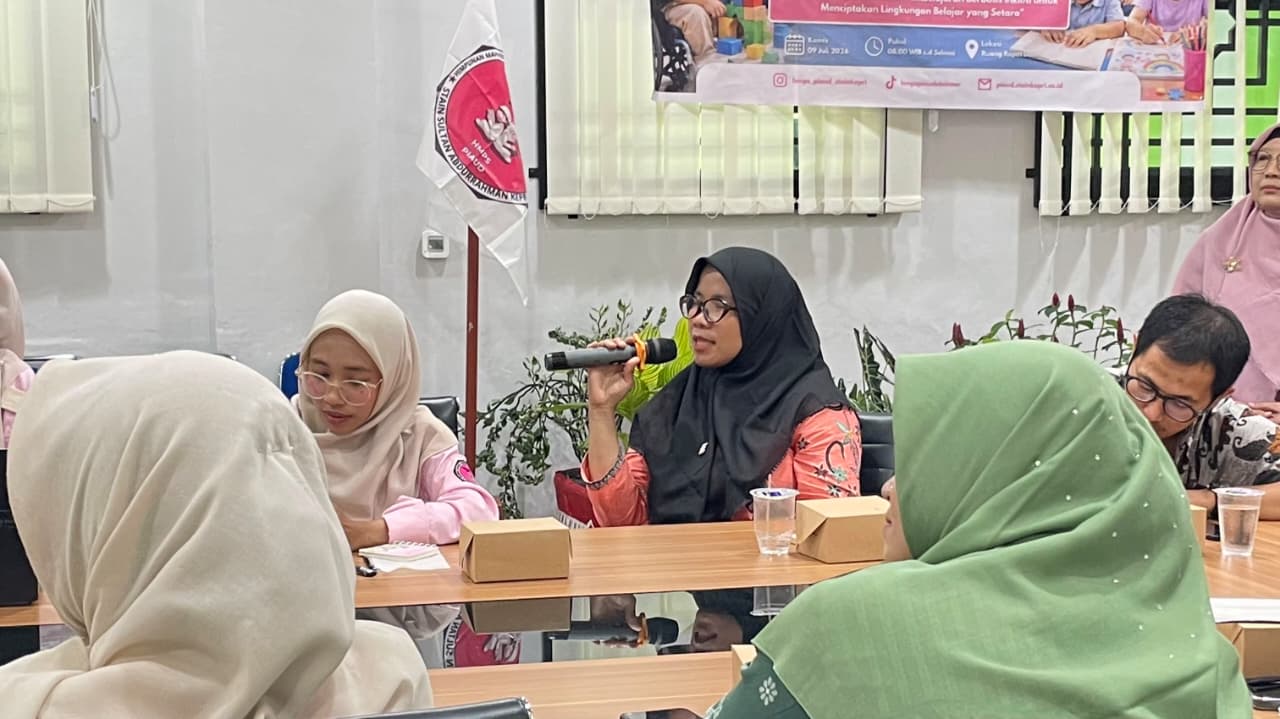 MEWUJUDKAN PEMBELAJARAN SETARA, HMPS PIAUD GELAR WORKSHOP PENDIDIKAN INKLUSI